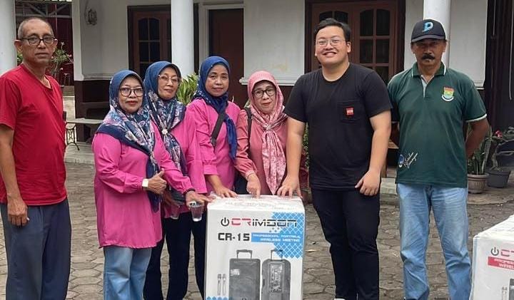 Abraham Garuda Laksono maknai Sumpah Pemuda dengan menyalurkan bantuan untuk 8 posyandu dan air bersih bagi 150 KK terdampak kekeringan.