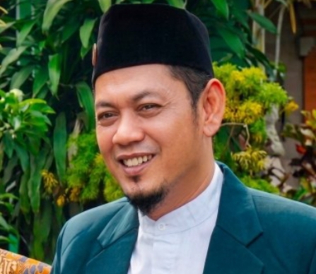 Ali Mujahidin menilai capaian pemerintahan Prabowo dalam pangan, energi, pemberantasan korupsi, hingga kuliah gratis patut didukung.