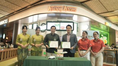 Citilink berkolaborasi dengan Krispy Kreme menghadirkan pengalaman penerbangan lebih personal melalui layanan kejutan donat.