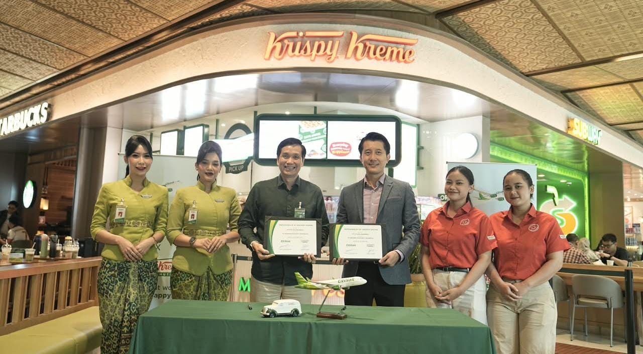 Citilink berkolaborasi dengan Krispy Kreme menghadirkan pengalaman penerbangan lebih personal melalui layanan kejutan donat.