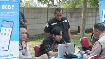 Percepatan digitalisasi kependudukan di Kota Tangerang dilakukan melalui aktivasi IKD bagi personel kepolisian lewat Dukcapil Nyaba.