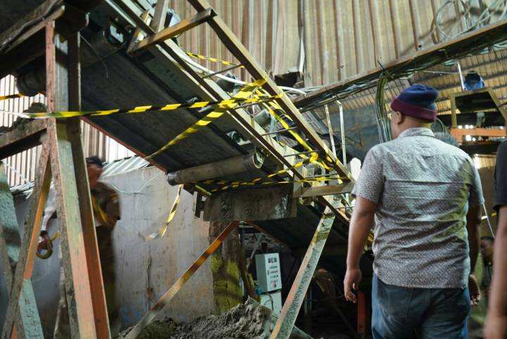 CV Jaya Global di Karawaci disegel Satpol PP Kota Tangerang menyusul dugaan pelanggaran Persetujuan Bangunan Gedung (PBG).