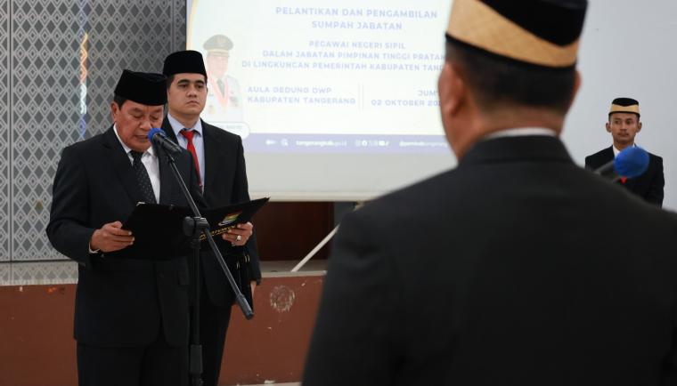 Maesyal Rasyid menegaskan jabatan merupakan amanah saat melantik tiga pejabat Eselon II dalam rotasi birokrasi Tangerang.
